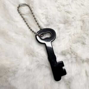 Fashion Vintage Key Bag Charm Key Fob